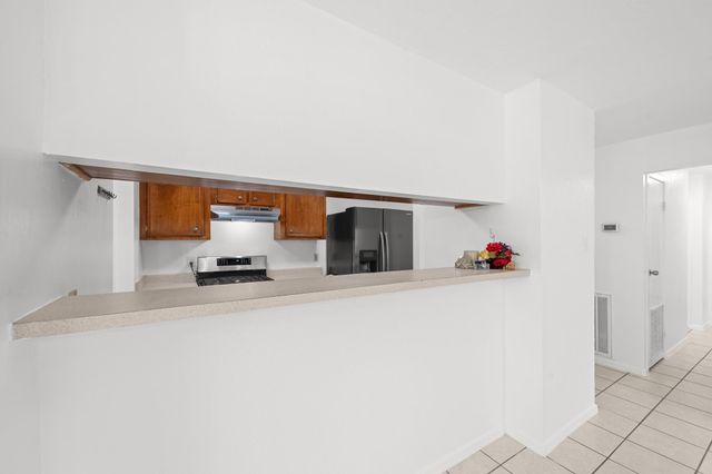 5434 Sugar Creek Drive, La Porte, TX 77571