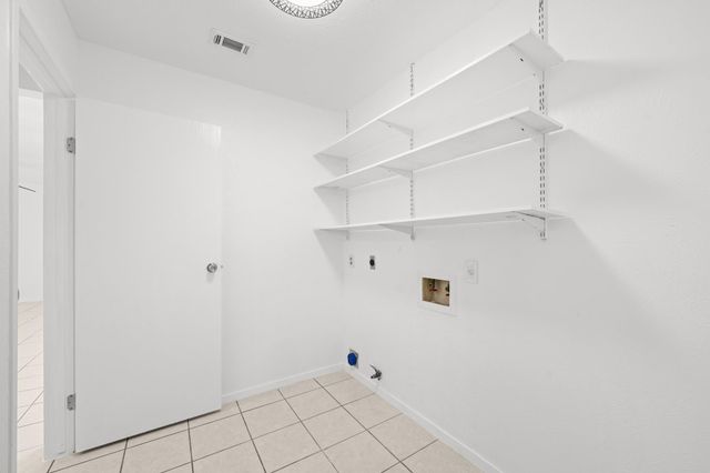 5434 Sugar Creek Drive, La Porte, TX 77571