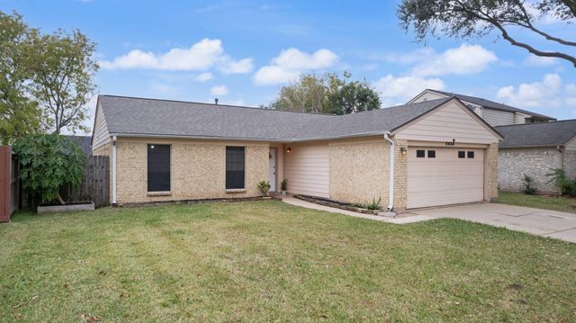 5434 Sugar Creek Drive, La Porte, TX 77571