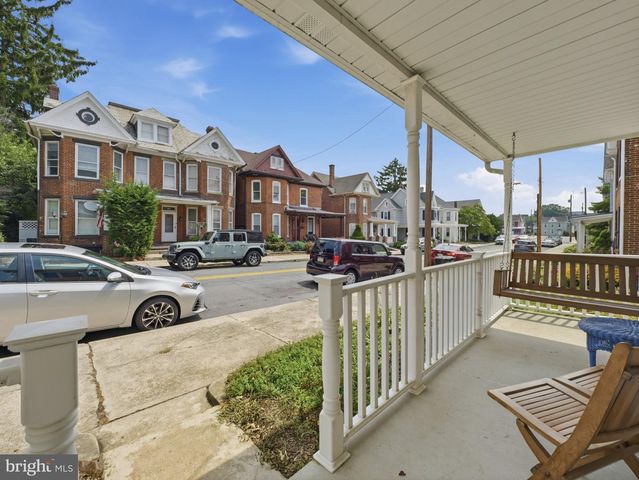 134 SNIDER AVE, Waynesboro, PA 17268