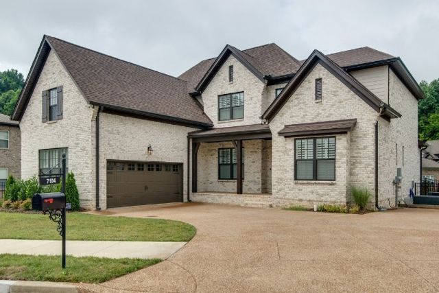 1031 Tiane Trl, Gallatin, TN 37066