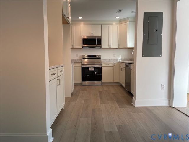 2315 Dee Kay Dr, Henrico, VA 23228
