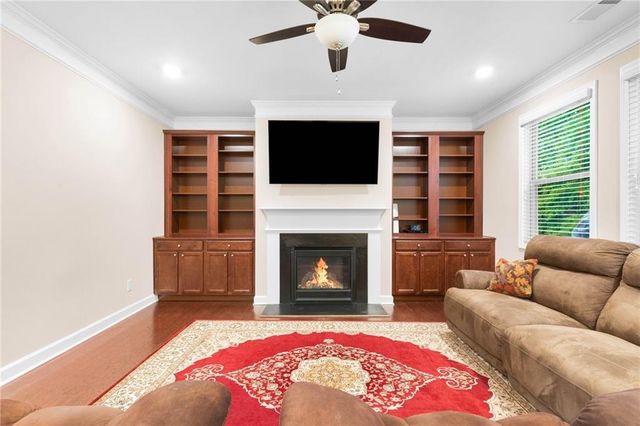 526 Rokeby Drive, Woodstock, GA 30188