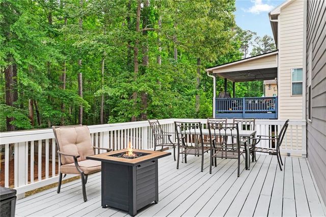 526 Rokeby Drive, Woodstock, GA 30188