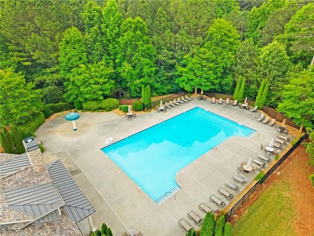 526 Rokeby Drive, Woodstock, GA 30188