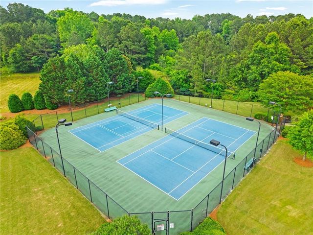 526 Rokeby Drive, Woodstock, GA 30188