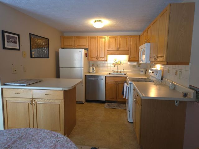 84 Branch Tpke Unit 70, Concord, NH 03301