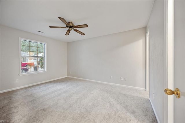 1414 Larkview DR, Virginia Beach, VA 23454
