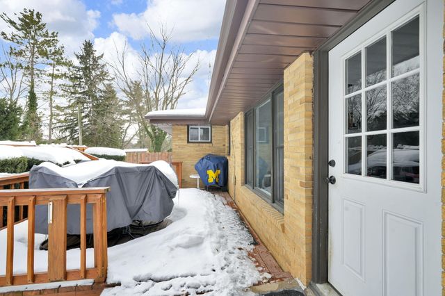 117 N Fairview Avenue, Niles City, MI 49120