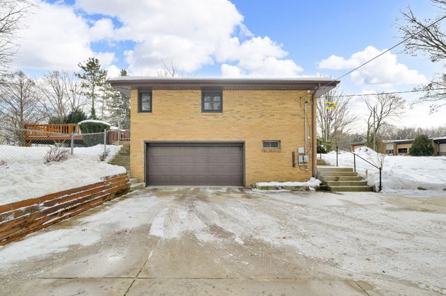 117 N Fairview Avenue, Niles City, MI 49120