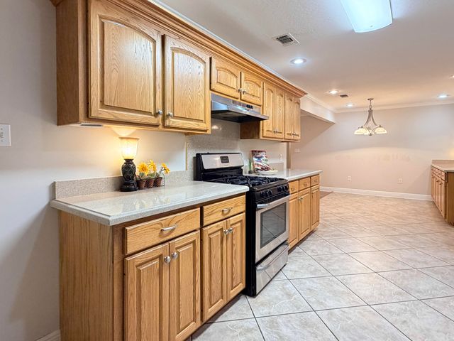703 Maxwell Dr., Hattiesburg, MS 39401