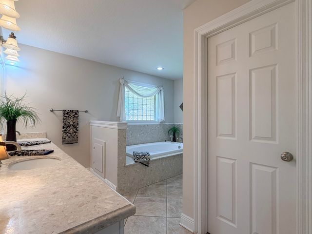 703 Maxwell Dr., Hattiesburg, MS 39401