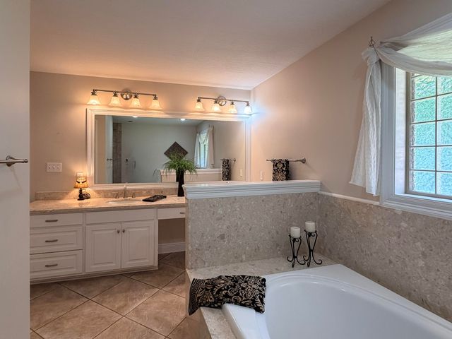 703 Maxwell Dr., Hattiesburg, MS 39401