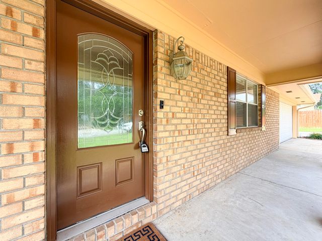 703 Maxwell Dr., Hattiesburg, MS 39401