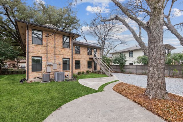 6723 Del Norte Lane, Dallas, TX 75225