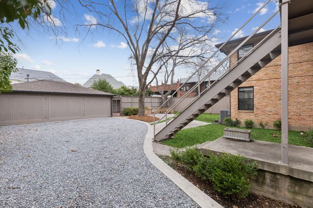 6723 Del Norte Lane, Dallas, TX 75225