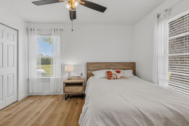 1100 Rs County Road 3150, Emory, TX 75440
