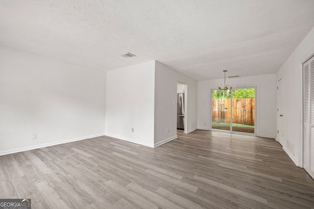 2082 Lenoa Lane, Austell, GA 30106