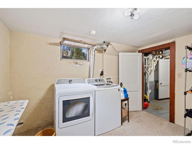 5 S Greeley Avenue, Johnstown, CO 80534
