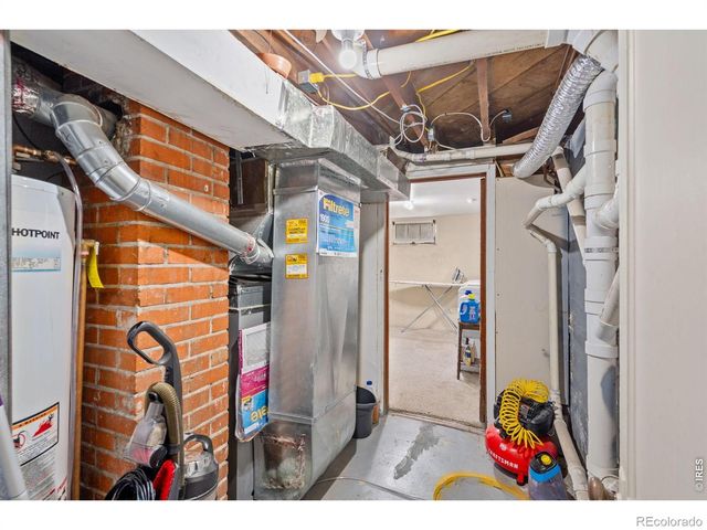 5 S Greeley Avenue, Johnstown, CO 80534