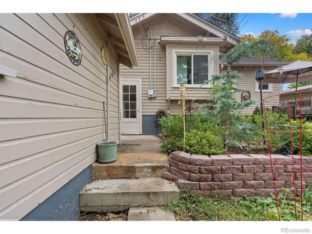 5 S Greeley Avenue, Johnstown, CO 80534