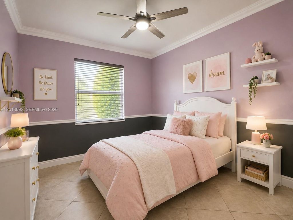Image 10 of property listing at 4113 NE 22nd Ln, Homestead, FL 33033