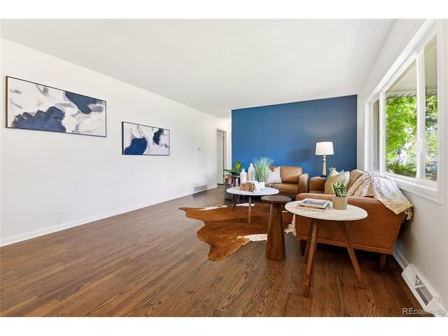 3323 W Monmouth Ave, Englewood, CO 80110