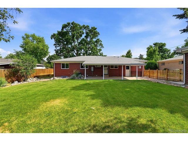 3323 W Monmouth Ave, Englewood, CO 80110