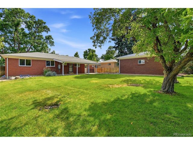 3323 W Monmouth Ave, Englewood, CO 80110