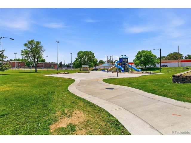 3323 W Monmouth Ave, Englewood, CO 80110