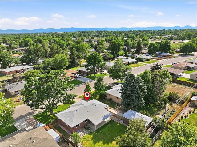 3323 W Monmouth Ave, Englewood, CO 80110