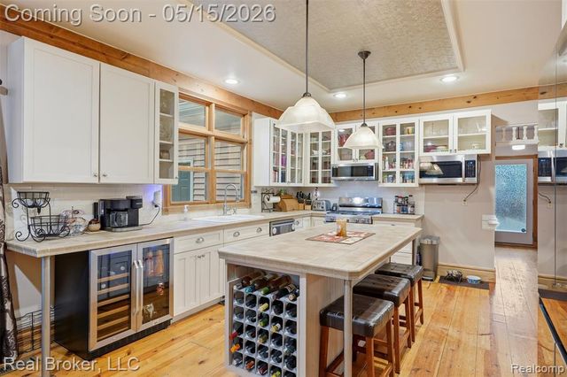 52798 Weathervane Drive, Chesterfield, MI 48047