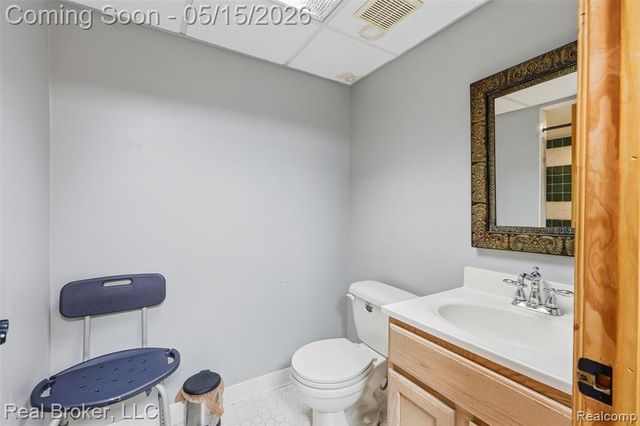 52798 Weathervane Drive, Chesterfield, MI 48047