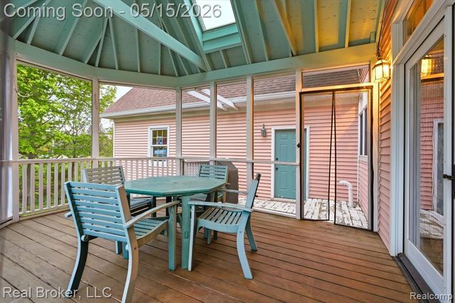 52798 Weathervane Drive, Chesterfield, MI 48047