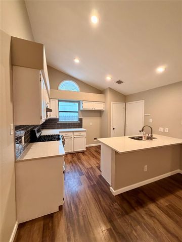 7022 Buccaneer TRL, Austin, TX 78729