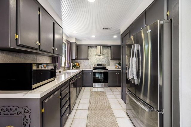 73450 Country Club Drive 284, Palm Desert, CA 92260