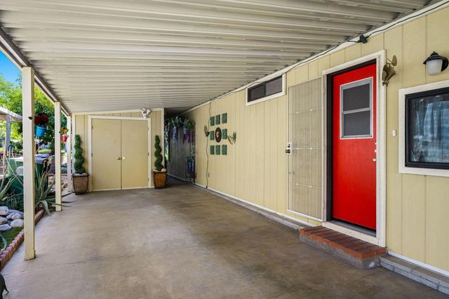 73450 Country Club Drive 284, Palm Desert, CA 92260