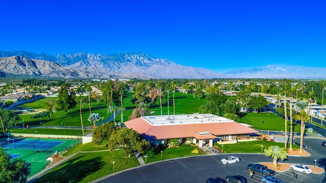 73450 Country Club Drive 284, Palm Desert, CA 92260