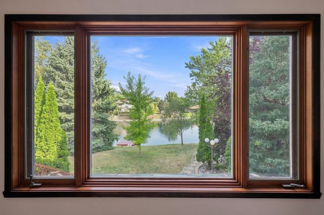 15 Fremont Drive S, Fargo, ND 58103
