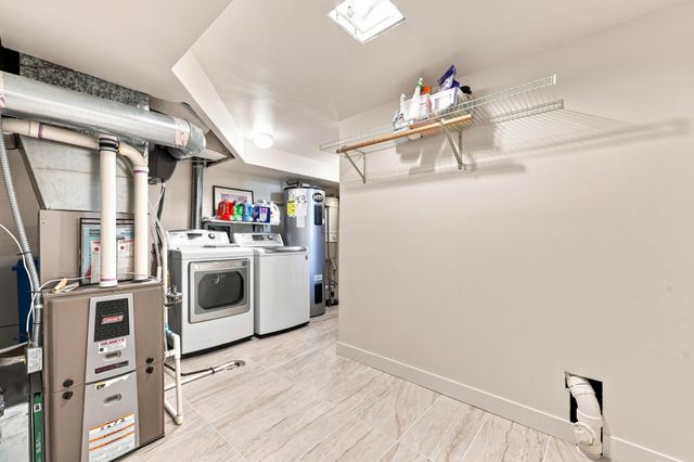 15 Fremont Drive S, Fargo, ND 58103