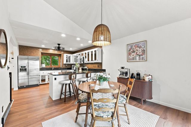 15 Fremont Drive S, Fargo, ND 58103