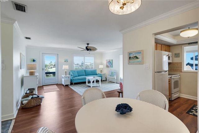 1610 Middle Gulf DR F5, Sanibel, FL 33957