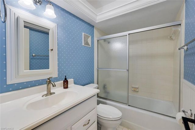 1610 Middle Gulf DR F5, Sanibel, FL 33957