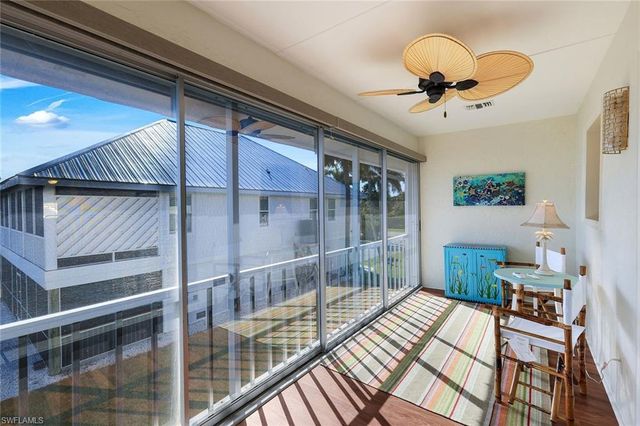 1610 Middle Gulf DR F5, Sanibel, FL 33957