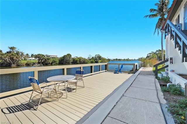 1610 Middle Gulf DR F5, Sanibel, FL 33957