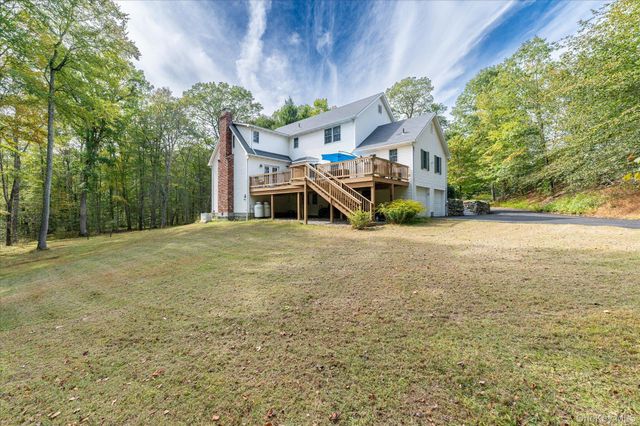 31 Lalli Drive, Katonah, NY 10536