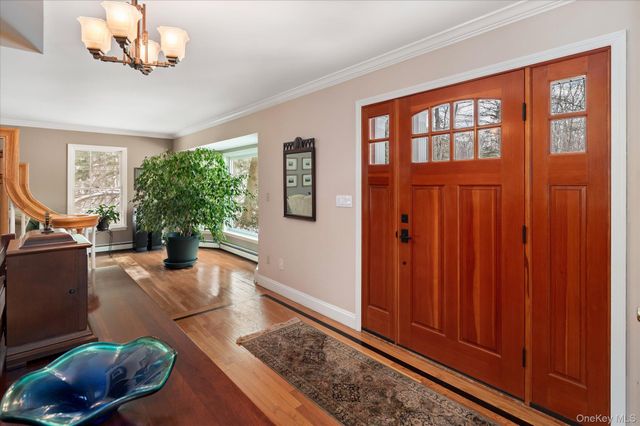 31 Lalli Drive, Katonah, NY 10536