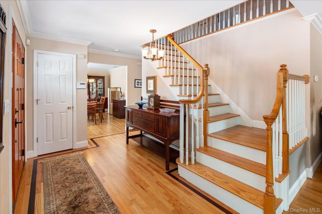 31 Lalli Drive, Katonah, NY 10536