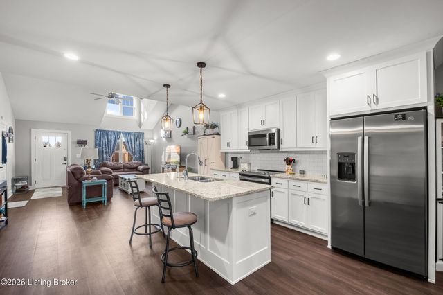 1006 Ray Wimsett Blvd UNIT B, Bardstown, KY 40004