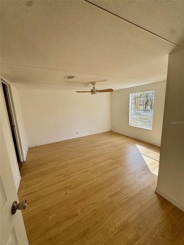 6240 WOODSMAN DRIVE, Zephyrhills, FL 33544